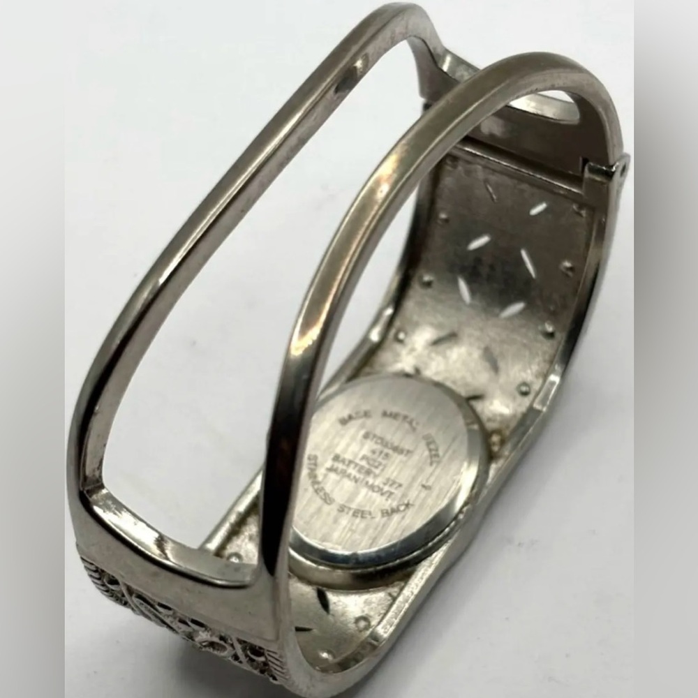 Vintage Women’s Silver Watch Cuff Easy Off Studio Time Piece Stainless Steele - Picture 4 of 5